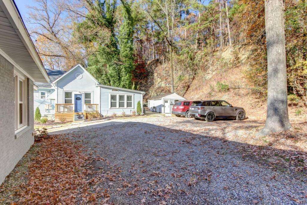 Cedar Blossom Bungalow Is A Cozy Getaway With A 5 Minute Walk To Downtown! Hot Springs Exterior foto
